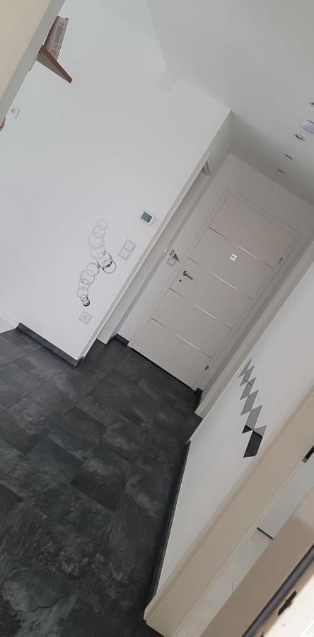 Deea Apartment Schottwien ภายนอก รูปภาพ